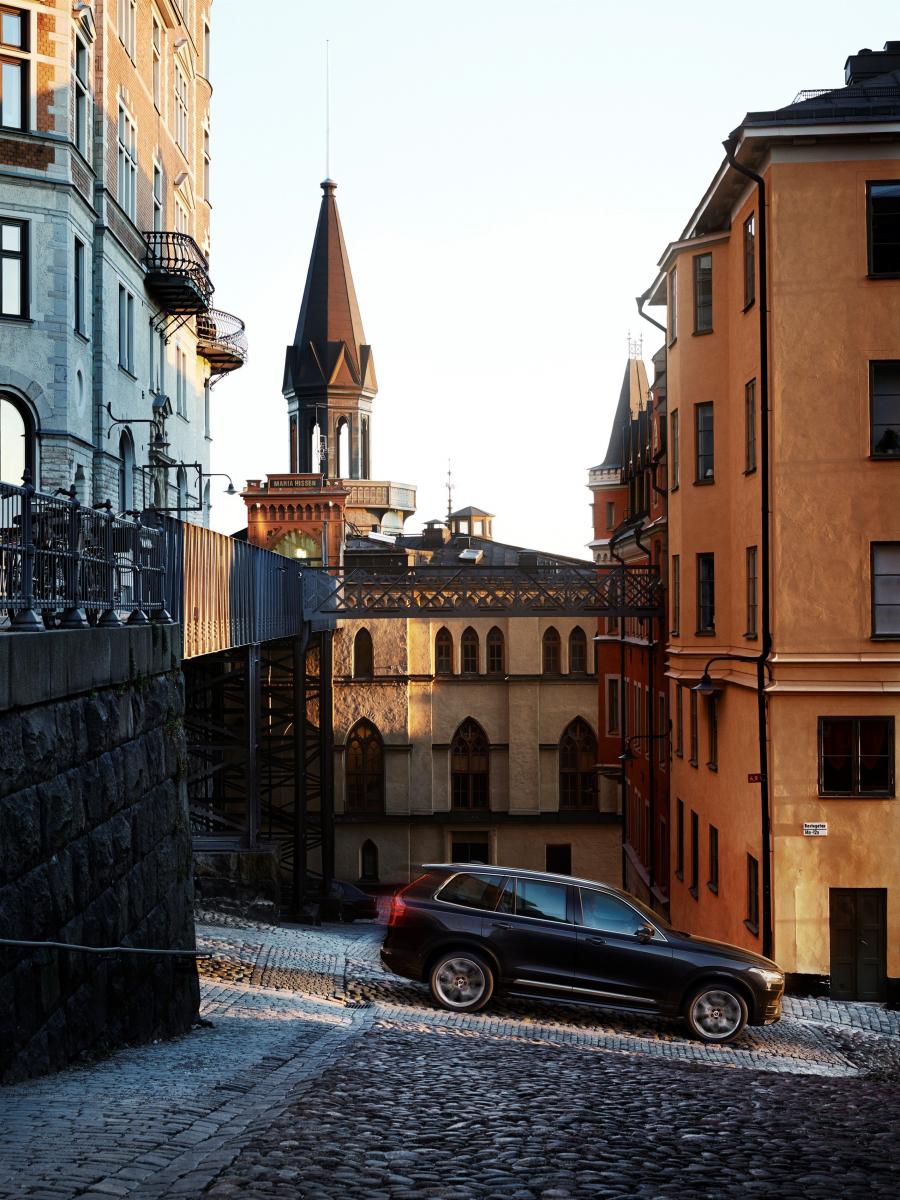  Volvo XC90 T6 AWD First Edition 2014 года  (фото 14 из 38)
